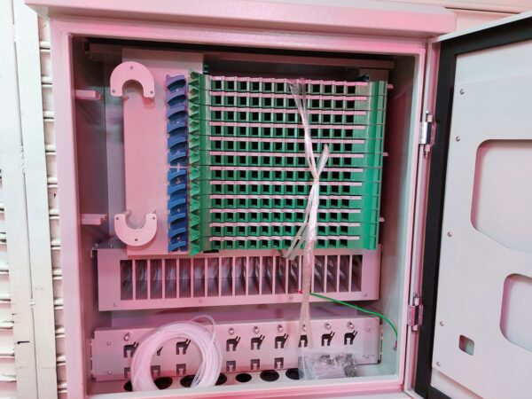 Fiber optic cross connect cabinet